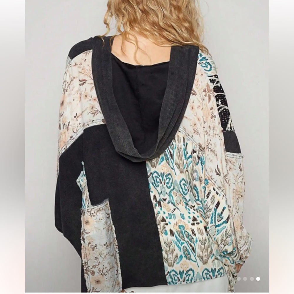 111.Sold out NEW POL Bohemian Patchwork Top - Black and Blue - Picture 2 of 2